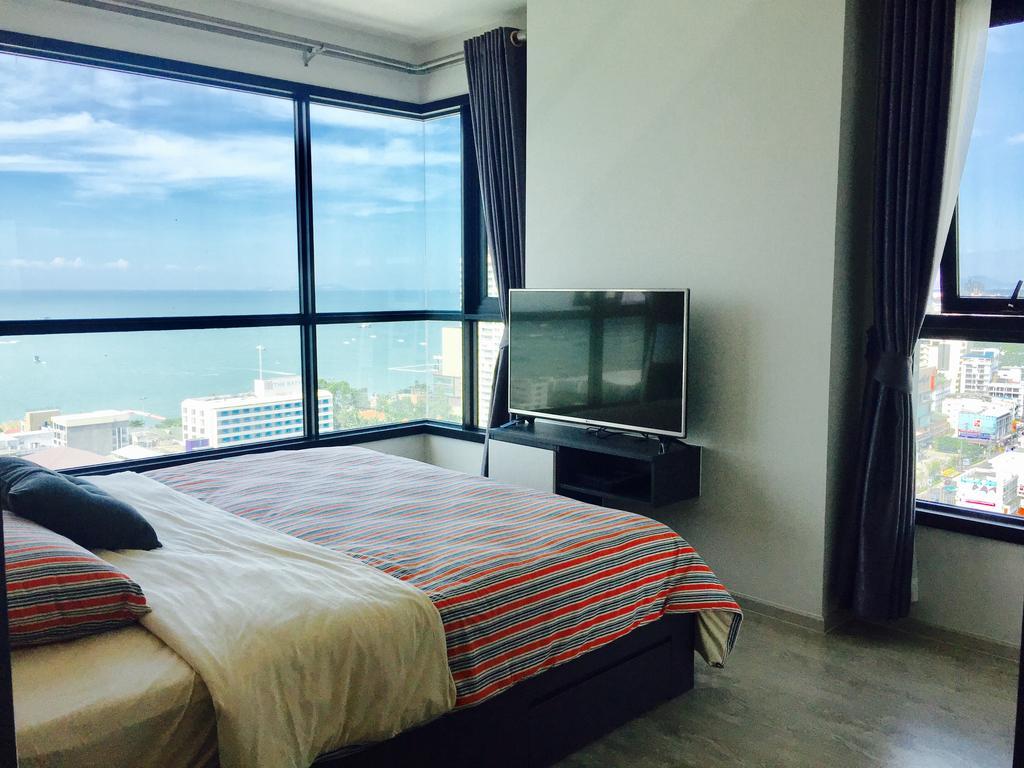 Base Central Pattaya By Alex Екстер'єр фото